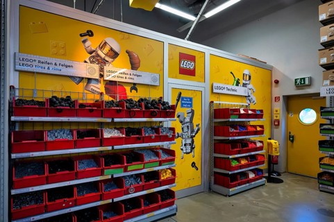 LEGO factory, individual parts warehouse, warehouse, sales, LEGOLAND theme park, logo, Germany,