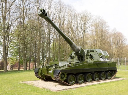 British AS-90 SP self propelled gunship tank, Royal Regiment of Artillery, Larkhill, Wiltshire,