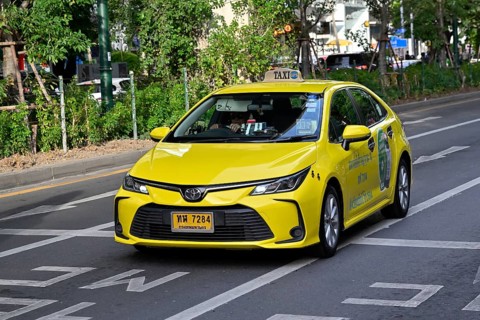 Road traffic Taxi