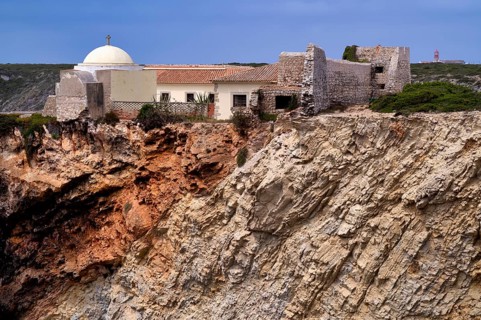 Fortaleza de Belixe, officially Forte de Santo António de Belixe, also Forte do Beliche, behind it