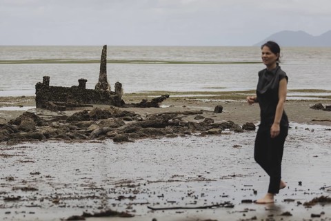Annalena Bärbock (Bündnis 90/Die Grünen), Federal Foreign Minister, pictured at graves flooded by