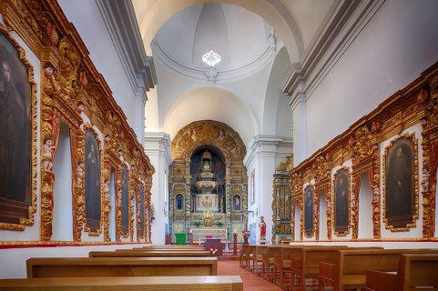 Interior view church, Igreja de São Francisco, nave, choir, altar, azulejos, tiles, tile