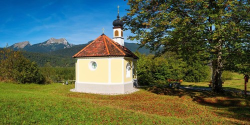 Maria Rast Chapel, Buckelwiesen between Mittenwald and Krün, Werdenfelser Land, Upper Bavaria,