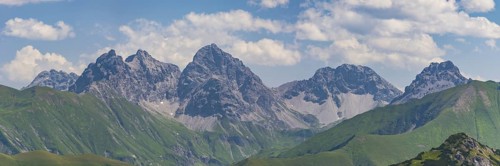 Mountain panorama from the Kanzelwand, 2224m, to Öfnerspitze, 2576m, Großer Krottenkopf, 2656m and