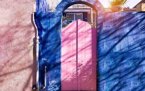 Israel, Tel Aviv historic neighborhood Neve Tzedek with art galleries, boutiques and old houses,