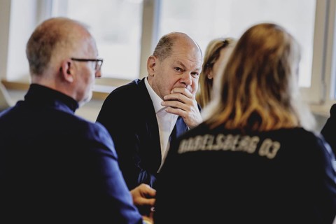 Olaf Scholz (SPD), Federal Chancellor, at a meeting with migrants and people involved in the field