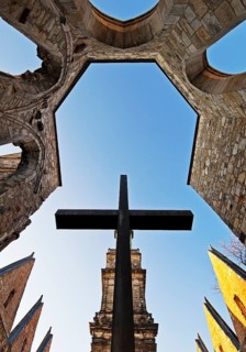 Aegidienkirche with apse cross, not rebuilt, memorial for the victims of wars and violence,