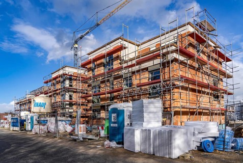 New-build neighbourhood, around 140 detached and semi-detached houses being built in the south of