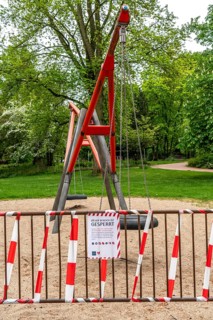 Grugaparkt, closed playground, playground equipment, effects of the corona crisis in Essen,