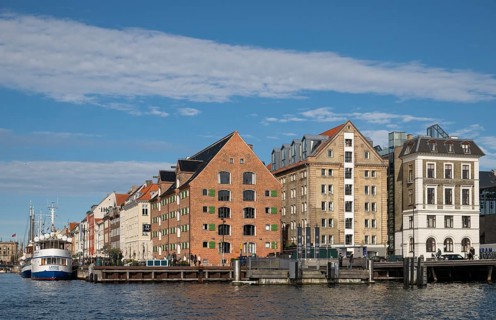 Old houses and ships, Nyhavn, Køpenhavns Havn, Christianshavn, Copenhagen, Denmark, Europe