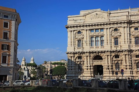 Palazzo di Giustizia, Palace of Justice, Prati district on the banks of the Tiber, Rome, Italy,