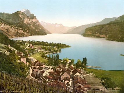Wallenstadt Lake, Weesen, near Leistkamm and view on the mountain range of Aliver, St. Gall,