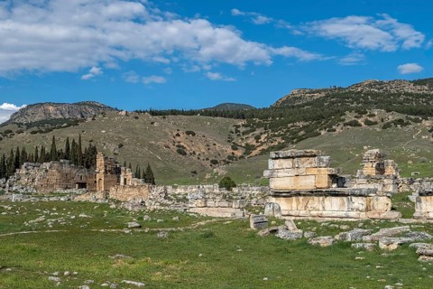 Ancient city of Hierapolis, Pamukkale, Denizli, UNESCO World Heritage Site, Anatolia, Turkey, Asia