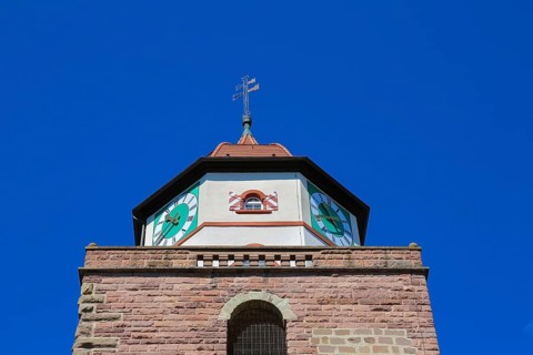 Römerturm, Oberstadtturm, Oberer Turm, Hoher Turm, built on the remains of the first castle of