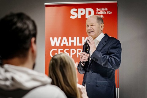 Olaf Scholz (SPD), Federal Chancellor, recorded during a public discussion in Stahnsdorf,