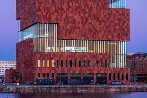 The MAS, Museum aan de Stroom, Museum am Strom, Bonapartdok, harbour basin, old harbour district,