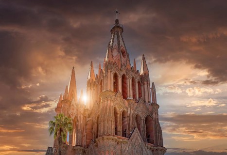 Landmark cathedral of San Miguel Archangel, Parroquia De San Miguel Arcangel, in historic city