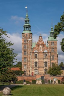 Rosenborg Palace, Royal Palace and Museum from the 17th century, Kongens Have Park, Copenhagen,