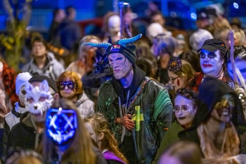 The Zombiewalk in Essen, on Halloween several hundred people, some dressed as scary zombies,