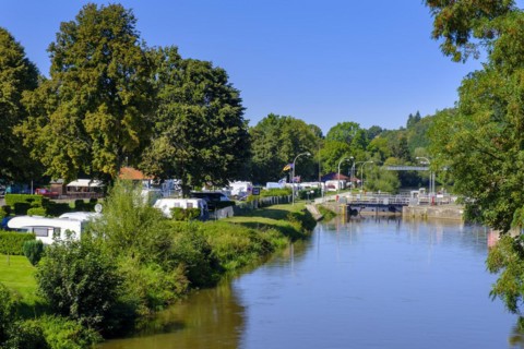 Campsite on the river island of Obere Tanzwerder, Fulda, Hannoversch Münden, Hann. Münden, Lower