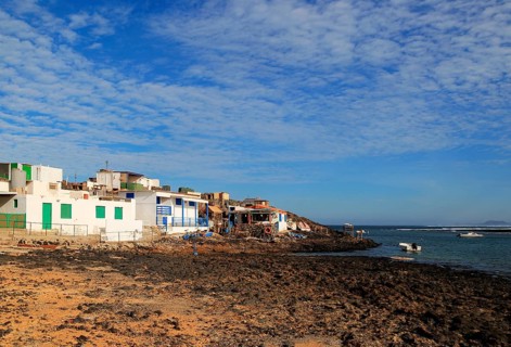 Small fishing village of Majanicho on the north coast, Fuerteventura, Canary Islands, Spain, Europe