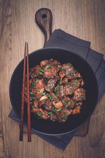 Bulgogi, with mushrooms, with sesame seeds and green onions, Korean cuisine, homemade, no people
