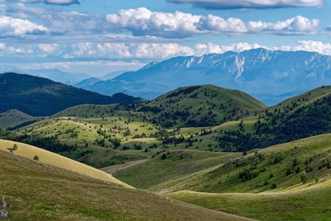Mountain and hilly landscape around the Campo Imperatore high plateau in the Gran Sasso and Monti