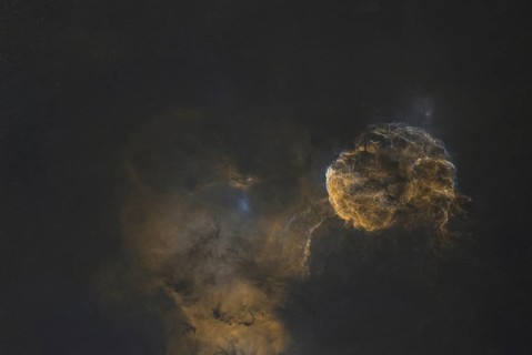 IC443, Jellyfish Nebula in false colours of the Hubble palette, jellyfish nebula, galactic