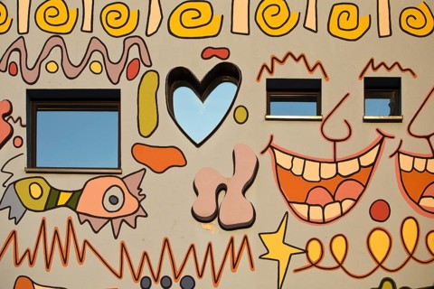 Happy Rizzi House, designed by the artist James Rizzi in pop art paintings, detail of the façade,