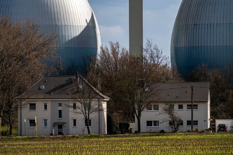 Residential buildings, digestion towers, sewage treatment plant of the Emschergenossenschaft in the