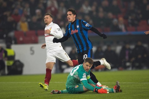 Football match, Nicolo' ZANIOLO Atalanta Bergamo 10 scores 0:2 for Atalanta Bergamo, Maximilian