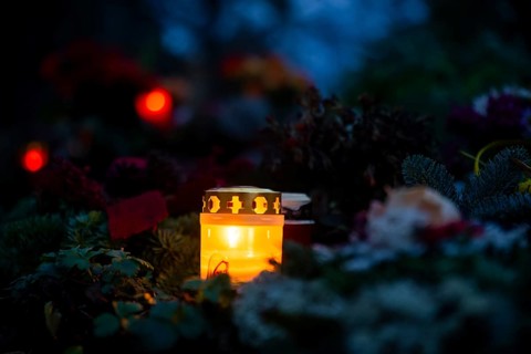 Grave lights on Sunday of the dead at the cemetery in Possendorf. Possendorf, Saxony, Germany,