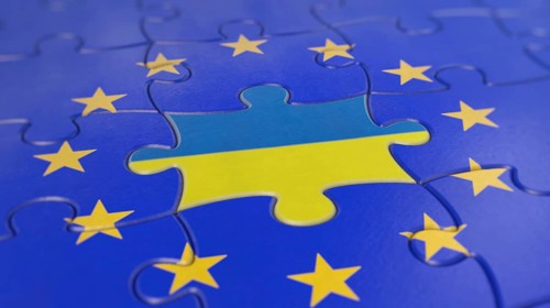 Symbolic image on the topic of Ukraine and the EU