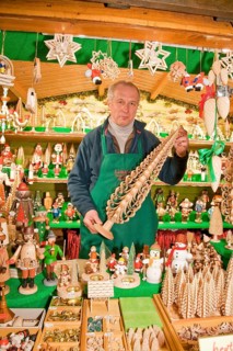 Striezelmarkt, which has been organised since 1434, is the oldest Christmas market in Germany and