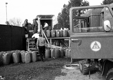 The work of the steelworkers, like here on 31 August 1971 at the Mannesmann-Huettenwerke in