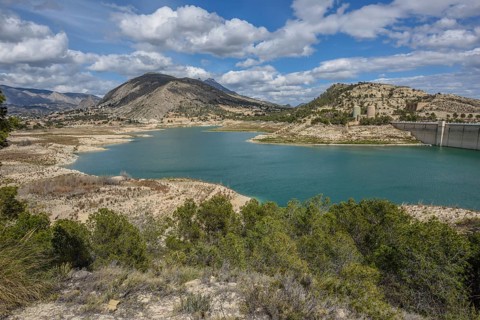 Amadorio River Reservoir, Villajoyosa, Alicante, Costa Blanca, Spain, Europe