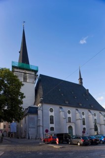 Herderplatz with Herderkirche