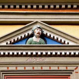 A so-called gaff head on the façade of the Haus zum Roten Ochsen, Renaissance, Erfurt, Thuringia,