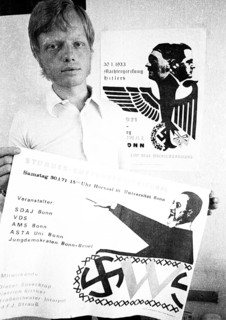 With this poster for an event in Bonn, F.J.Strauß and Baron Karl-Theodor zu Guttenberg (sen.) felt