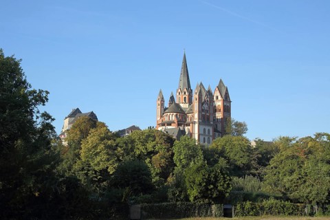 Romanesque, early Gothic cathedral with seven towers and castle, Old Town, Limburg, Hesse, Germany,
