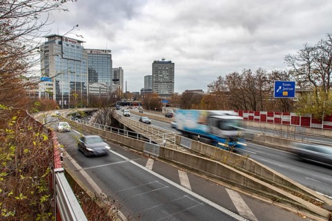 Motorway A40, Ruhrschnellweg, skyline of the city centre of Essen, exit Essen-Zentrum, this area