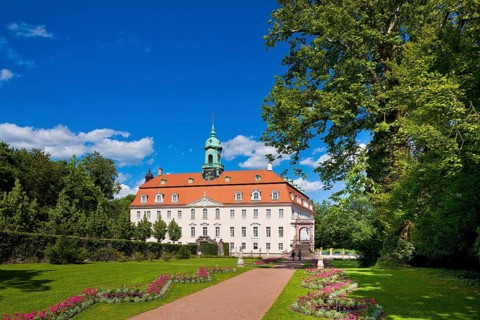 (Copyright © Sylvio Dittrich +49 1772156417) Lichtenwalde Castle is a baroque castle owned by the