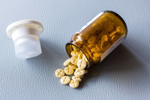Medicines, medicine, tablets with glass jar