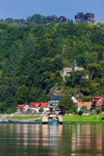 Elbe steamer Pillnitz in Rathen