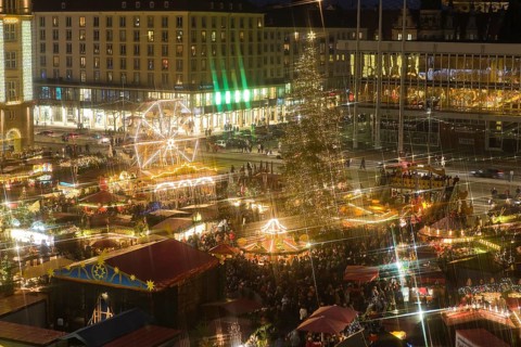 The Striezelmarkt, which has been held since 1434, is the oldest Christmas market in Germany and