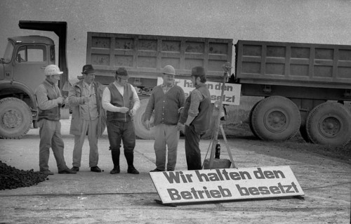 The workers and their union reacted to the employers of Seibel and Soehne a cement plant in
