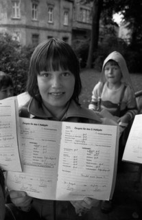 The start of the big holidays and the report cards thrill children at the primary school on 24.7