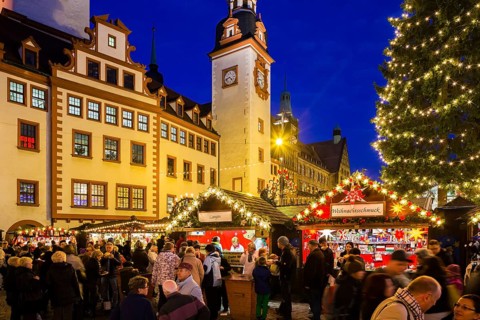 DEU Saxony Chemnitz Christmas Market in Chemnitz