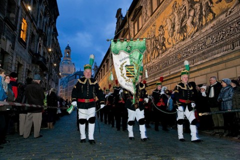 Striezelmarkt, which has been organised since 1434, is the oldest Christmas market in Germany and