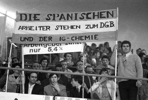 Rally of the Chemical, Paper and Ceramics Workers' Union in the collective bargaining dispute on 16